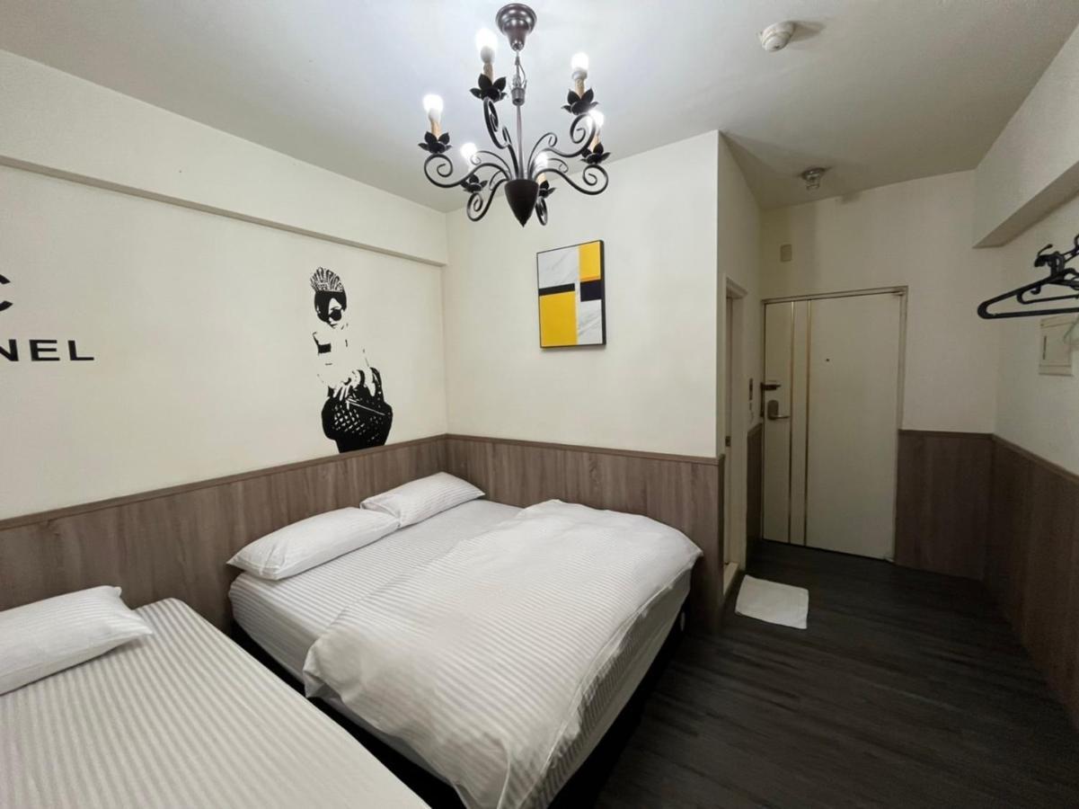 Love Feng Jia Apartment Hotel Taichung Exteriör bild