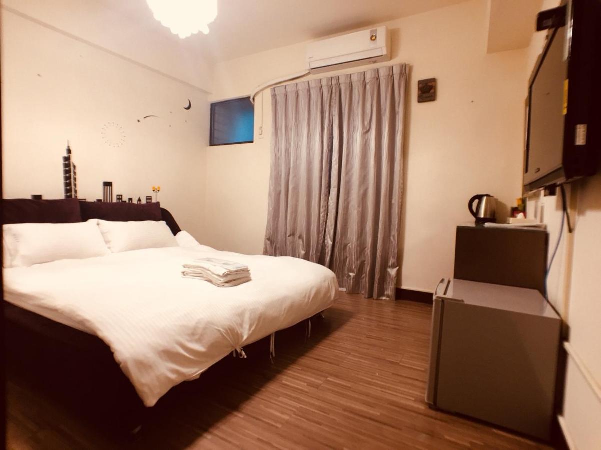 Love Feng Jia Apartment Hotel Taichung Exteriör bild