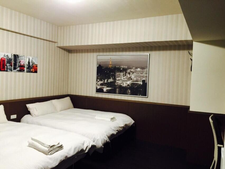 Love Feng Jia Apartment Hotel Taichung Exteriör bild