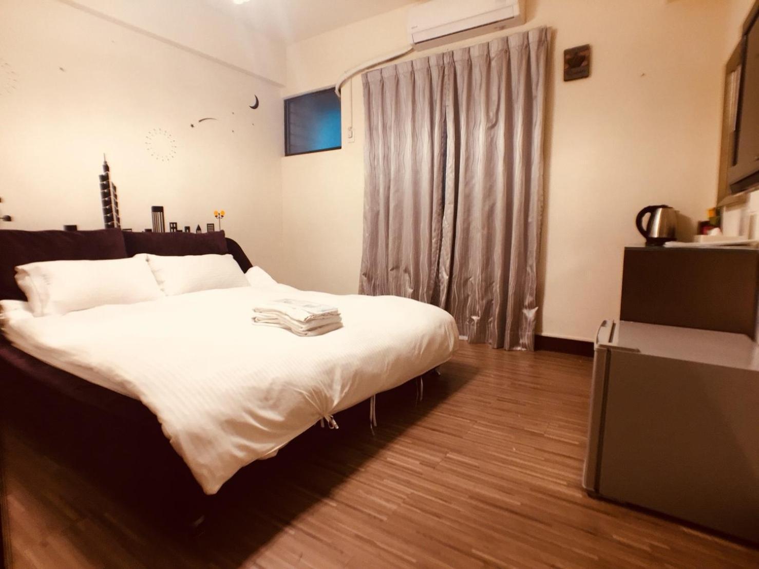 Love Feng Jia Apartment Hotel Taichung Exteriör bild